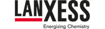 LANXESS-Logo mit fettgedrucktem schwarzem Text, einer roten Unterstreichung unter â€žLANâ€œ und dem Slogan â€žEnergizing Chemistryâ€œ darunter